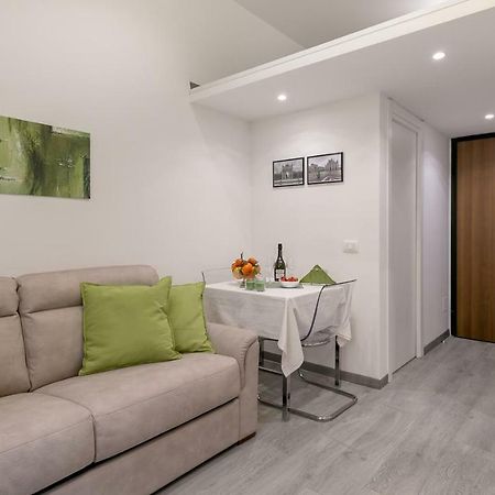 Vespri Apartments Милан Экстерьер фото