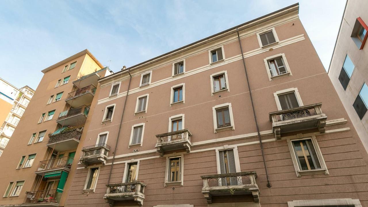 Vespri Apartments Милан Экстерьер фото