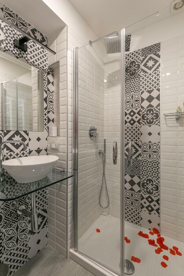 Vespri Apartments Милан Экстерьер фото